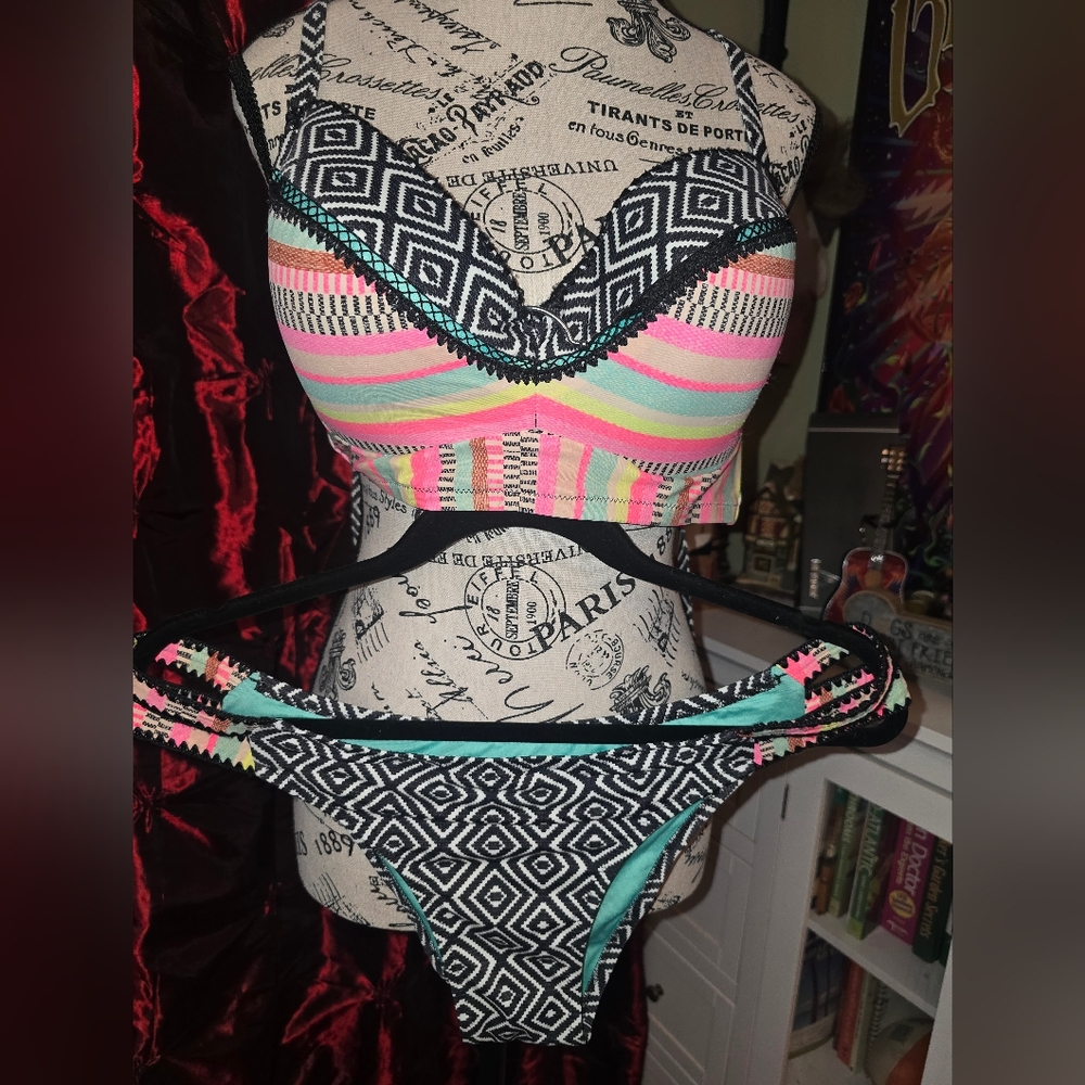 Multicolor Patterned Women's Swim Suit